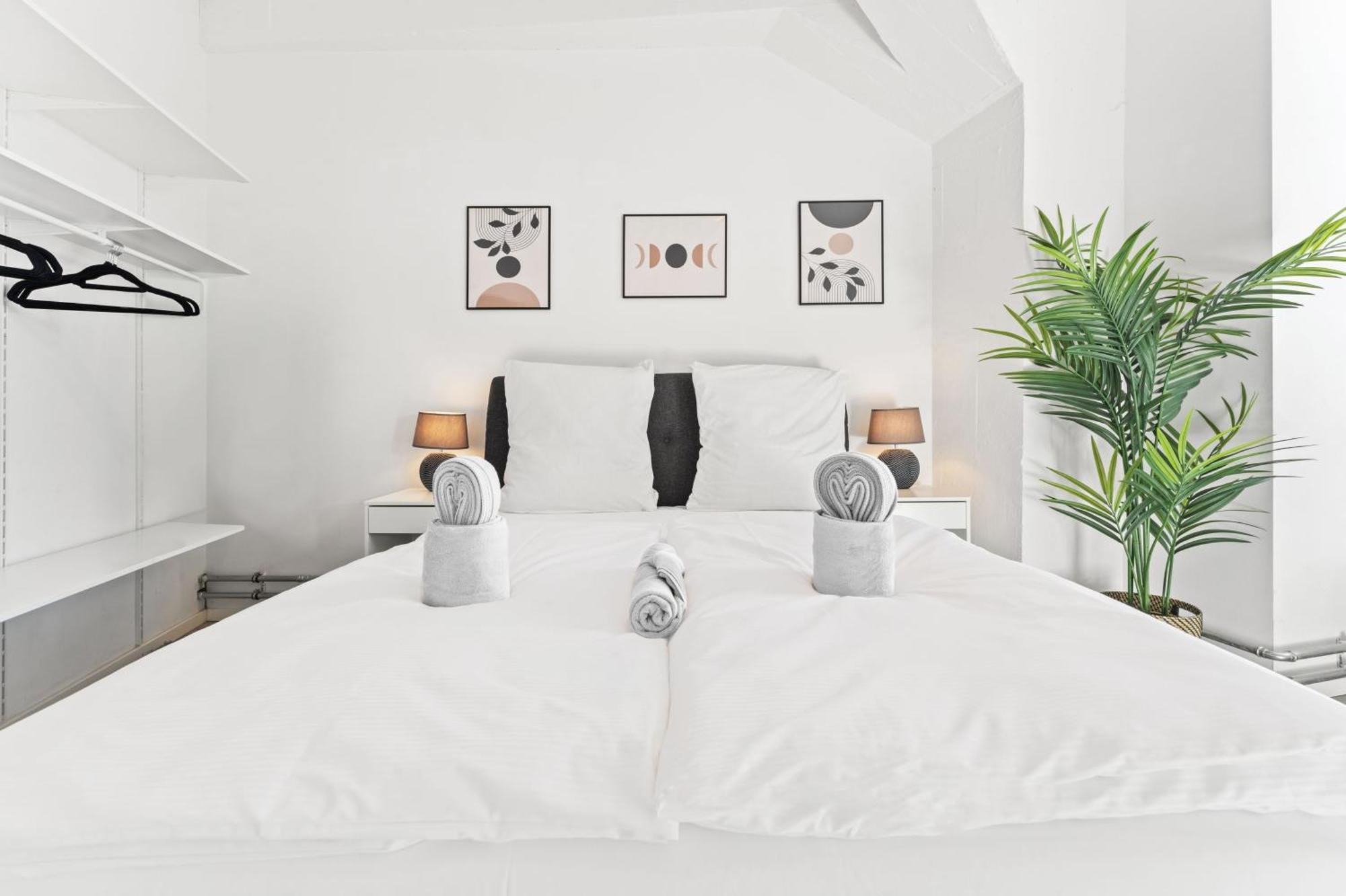 Mint Apartment Ueber Der Stadt Parken Kueche Wifi 柏林 外观 照片